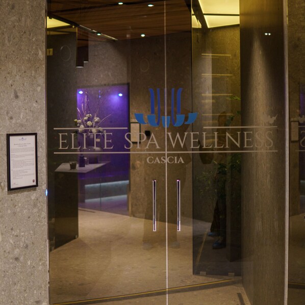 桑拿、热水浴缸、湿蒸房、土耳其浴、身体护理、身体磨砂