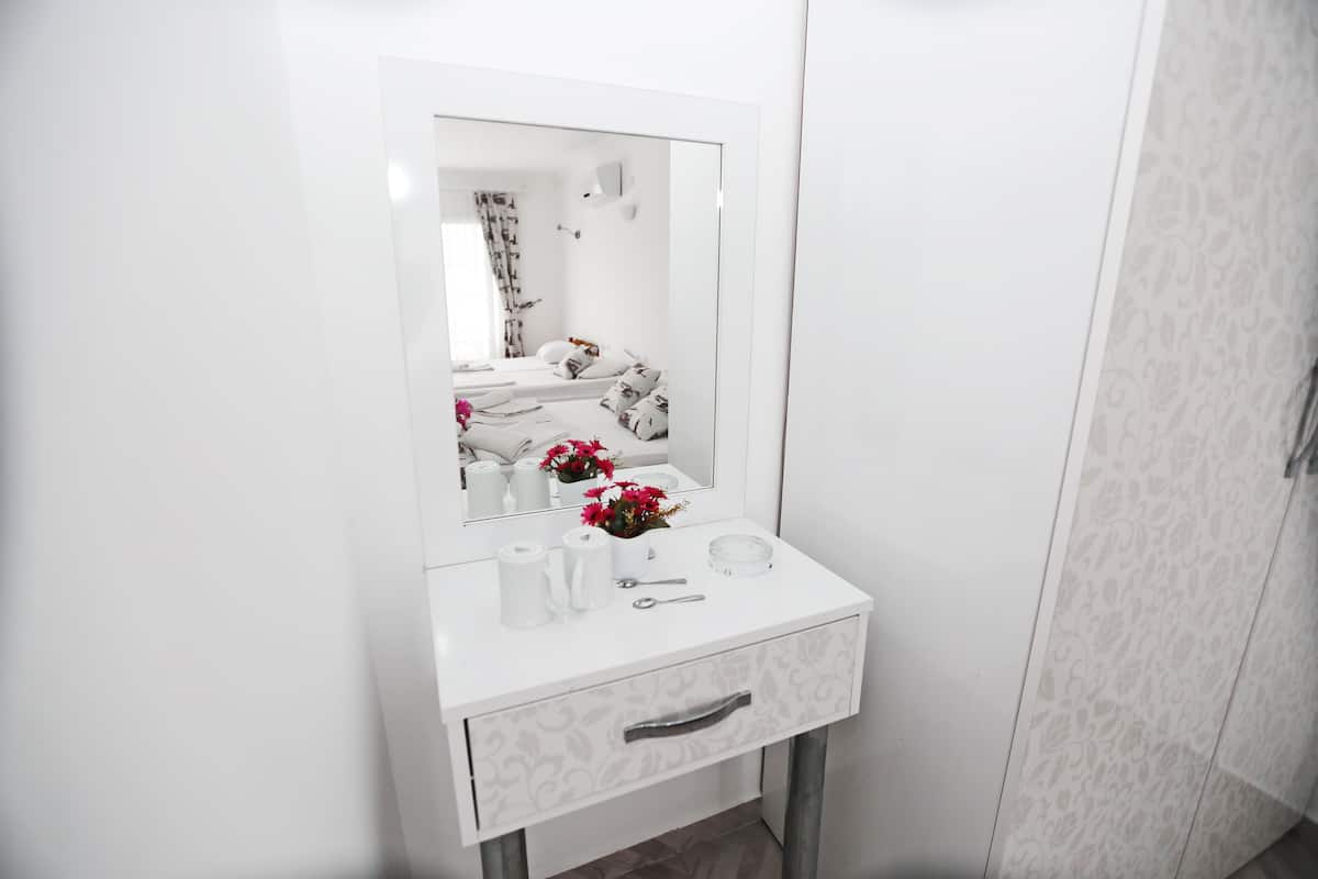 Pillow-top beds, in-room safe, cots/infant beds, free WiFi