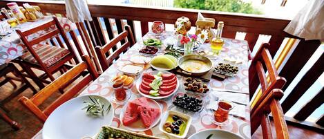 Breakfast meal