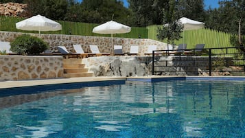 Outdoor pool, pool loungers