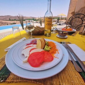 Free daily local cuisine breakfast