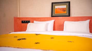 Chambre Double | Literie de qualité supérieure, bureau, chambres insonorisées