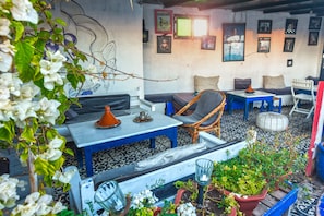Terrace/patio - Essaouira Hostel (Essaouira)