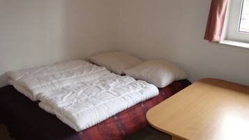 Family Room, (excl. linen) Shared Bathroom - 4 people