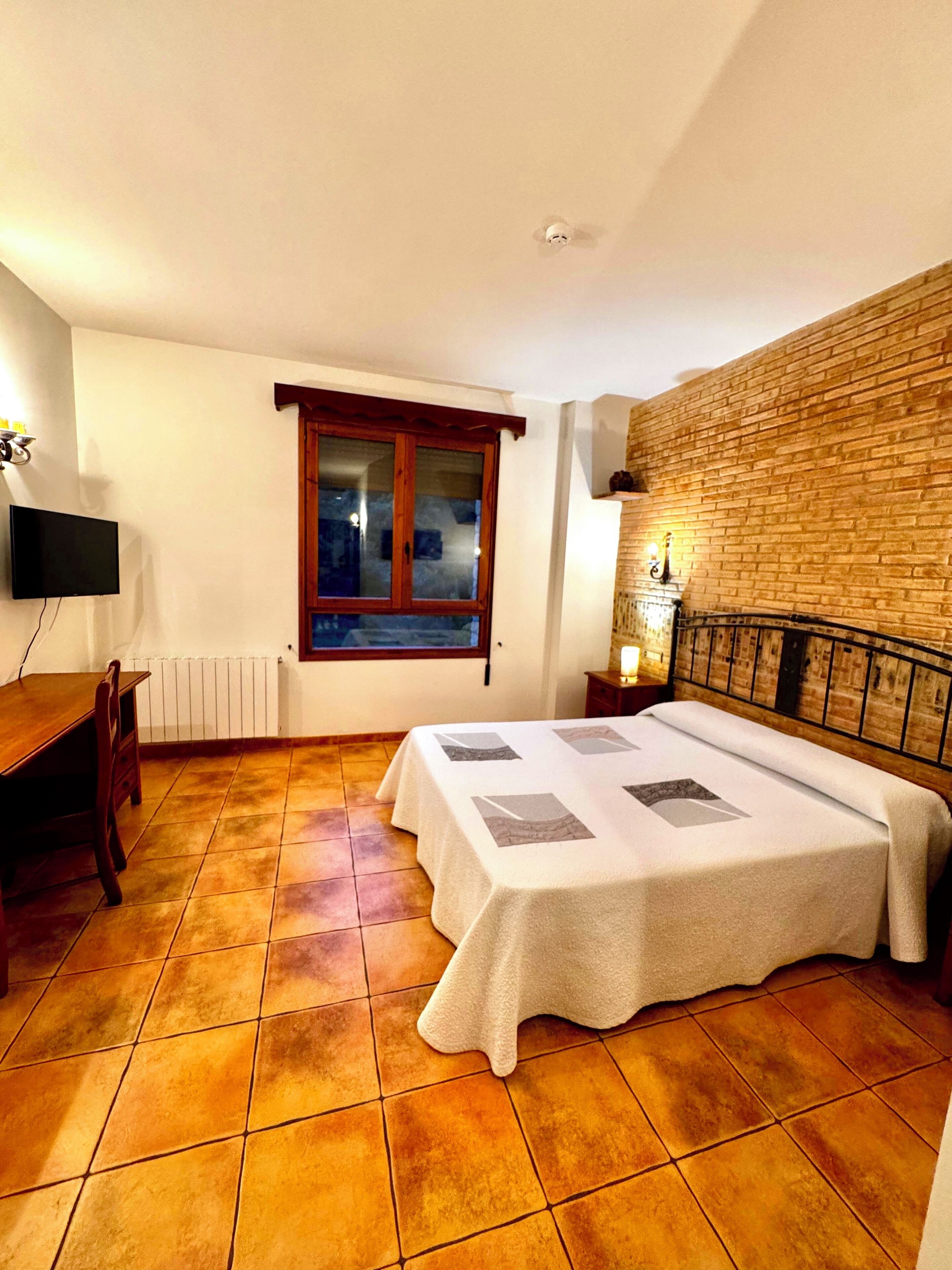 舒適雙人房, 山景 | 免費 Wi-Fi、床單、方便輪椅出入