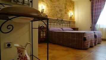 Desk, free WiFi, bed sheets
