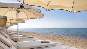 Premium bedding, WiFi (free), bed sheets - Riva del Sole Resort & SPA (Castiglione della Pescaia)