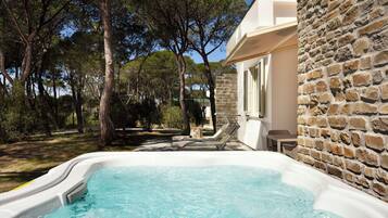 Exclusieve villa, bubbelbad | Terras