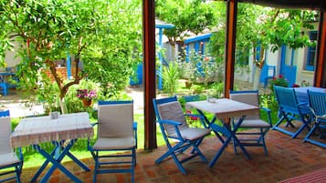 Desayuno buffet incluido todos los días