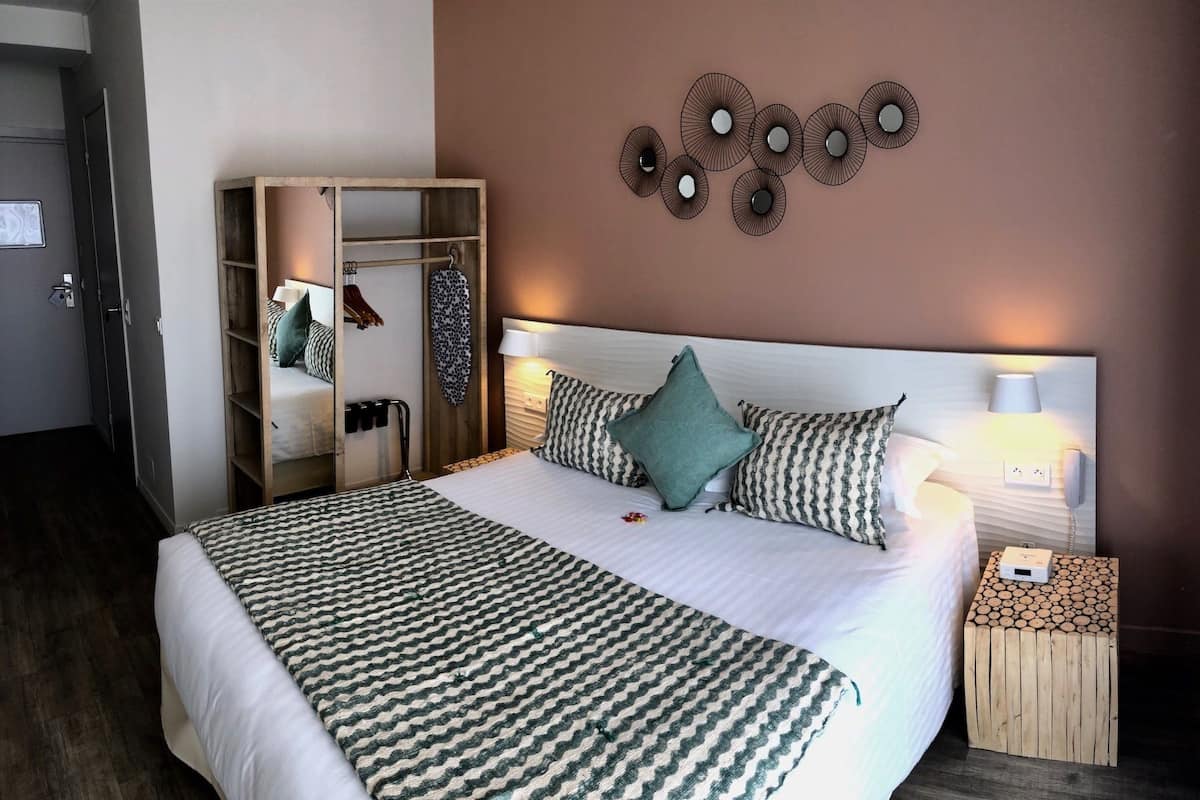 Superior Double Room, Terrace, Sea View | 1 bedroom, premium bedding, in-room safe, individually decorated