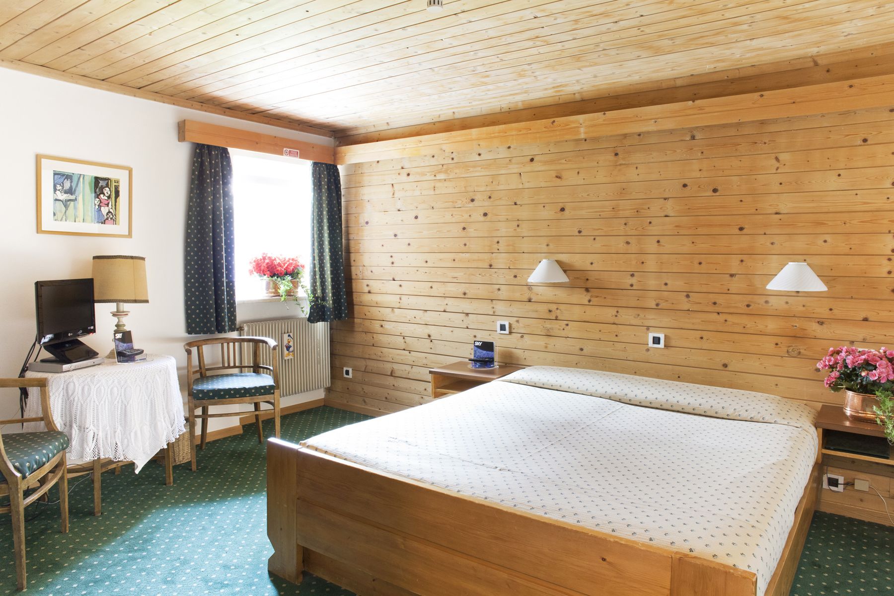 frette italian sheets, pillow-top beds, in-room safe, free wifi