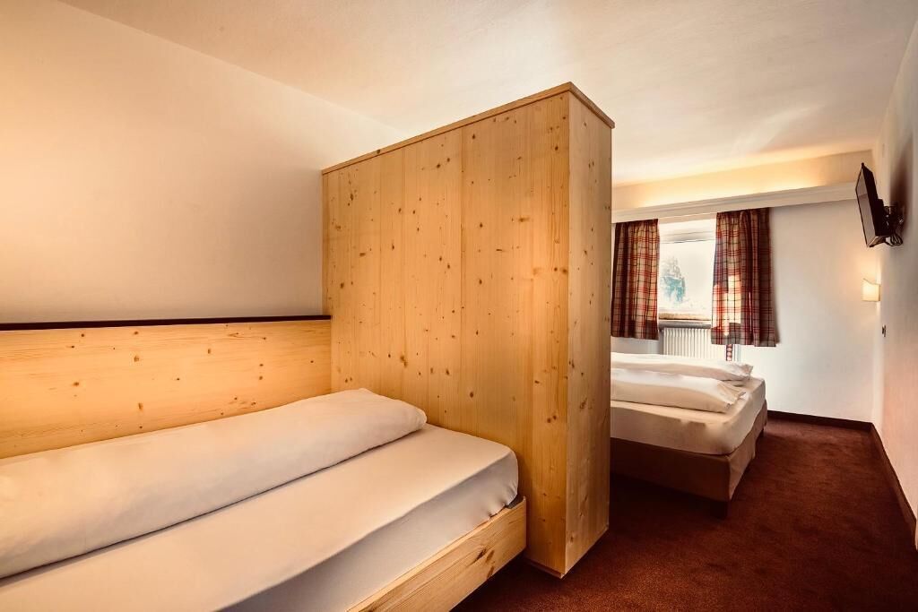 triple room | frette italian sheets, pillow-top beds, in-room safe, free wifi