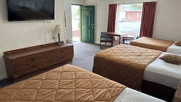 Family Room | Individually decorated, individually furnished, desk, iron/ironing board