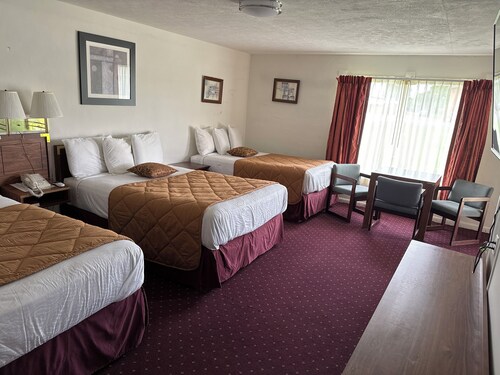 Royal Inn
