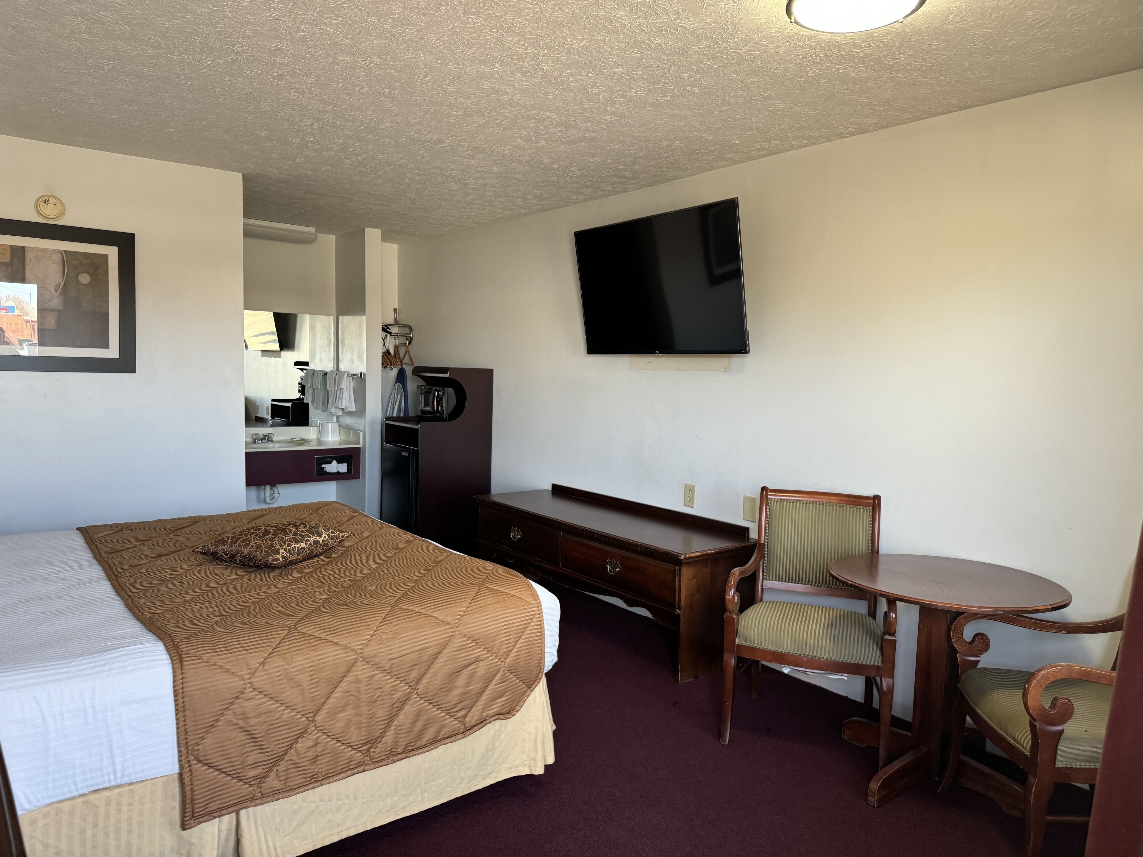 Room, 1 King Bed, Non Smoking