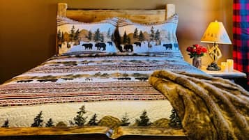 Studio | Blackout drapes, iron/ironing board, free WiFi, bed sheets