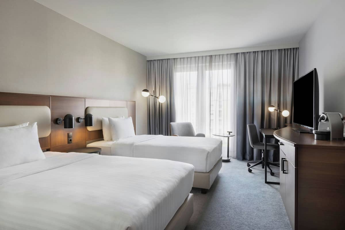 Superior Room, 2 Single Beds, Courtyard View | 1 bedroom, premium bedding, pillow-top beds, in-room safe