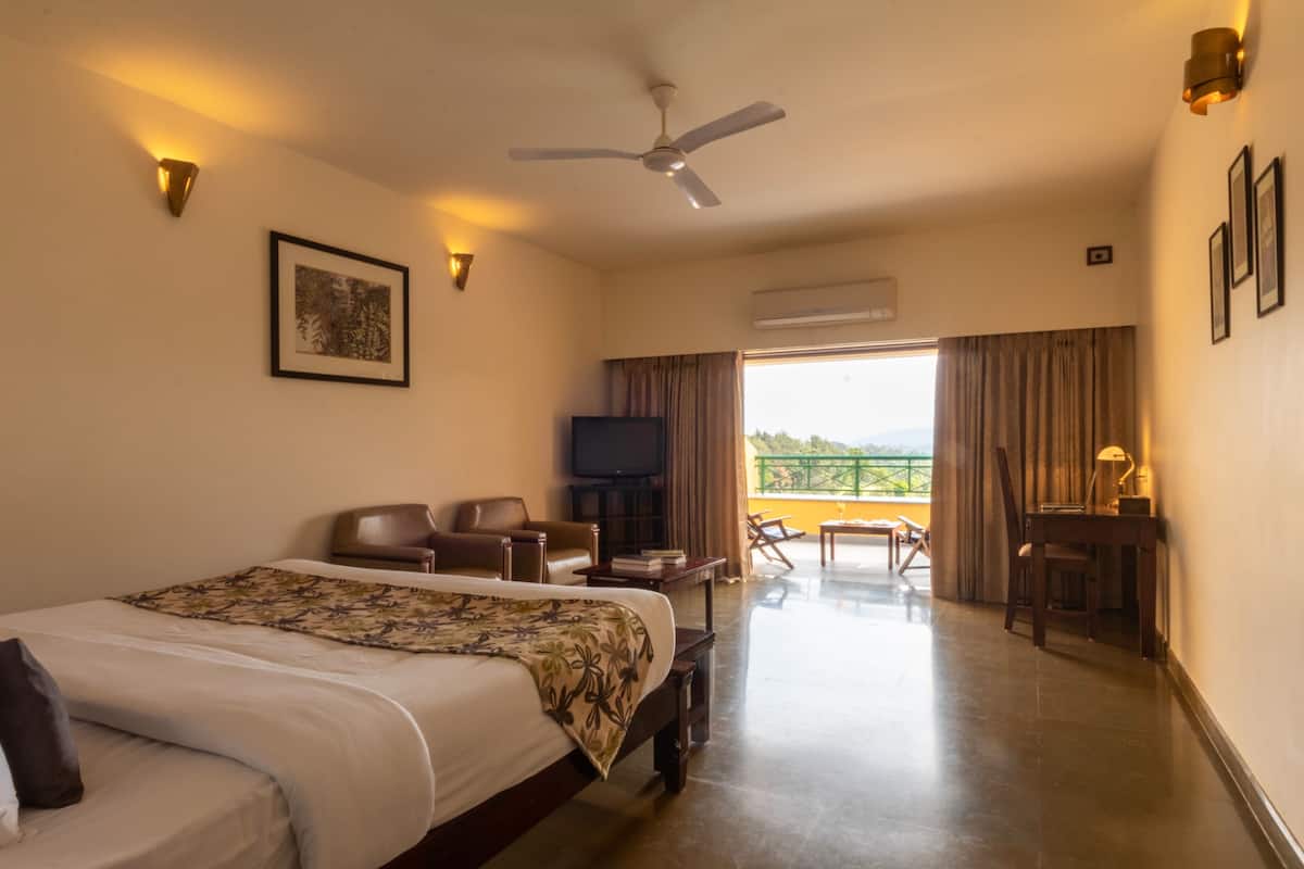 1 bedroom, minibar, in-room safe, desk