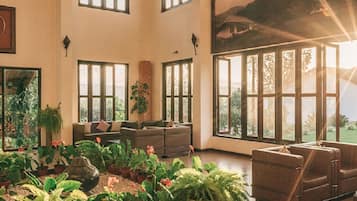 Sala de estar en el lobby