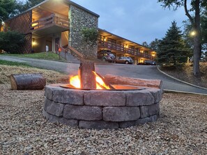 Grill-/Picknickplatz