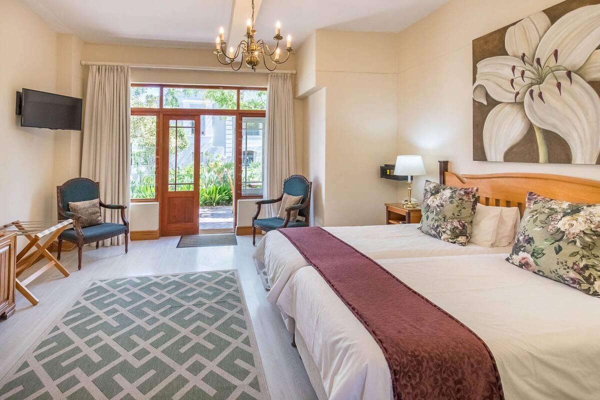 1 phòng ngủ, bộ đồ giường cao cấp, nệm Select Comfort 