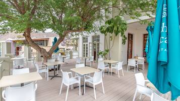 Se sirven desayunos, almuerzos y brunch