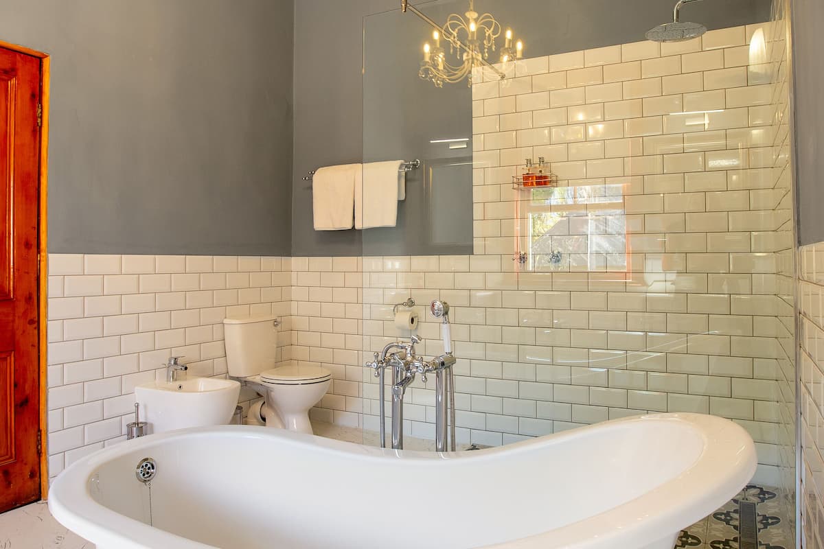 luxury double room | bathroom | eco-friendly toiletries, hair dryer, towels, soap