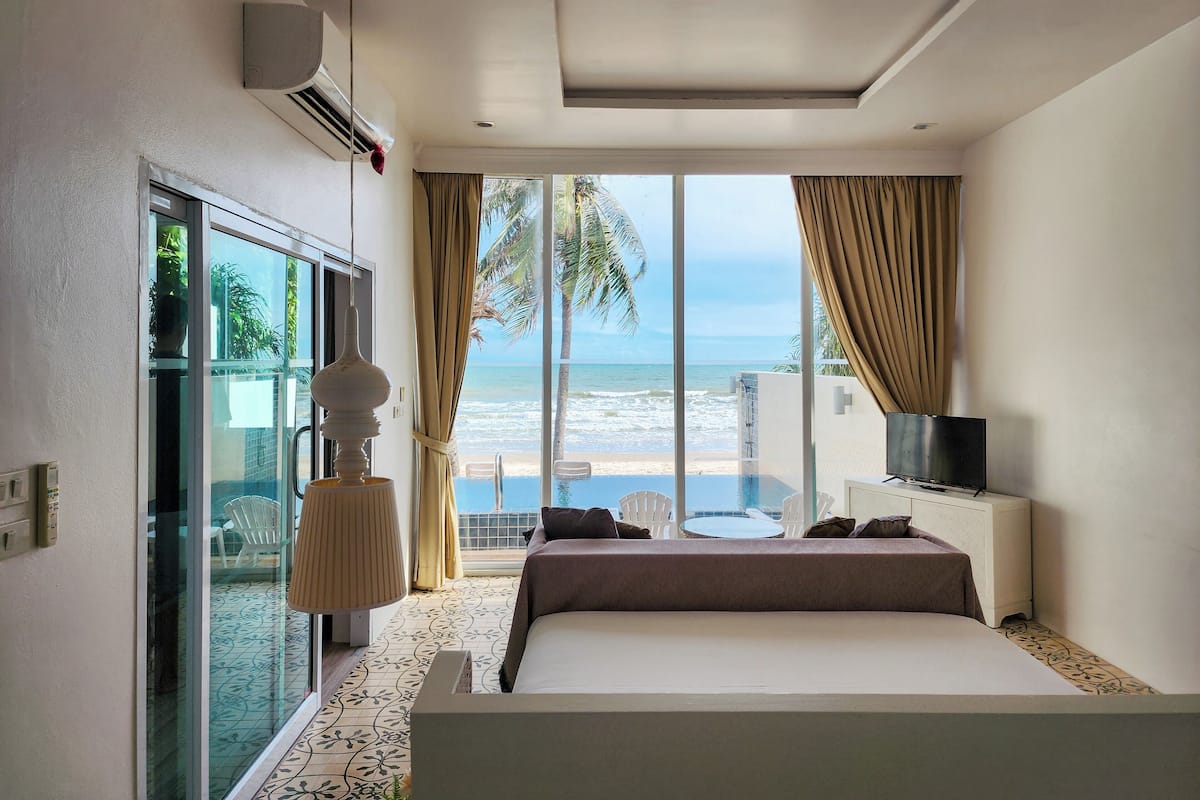 Villa, 2 Bedrooms, Sea View, Beachfront | View from room