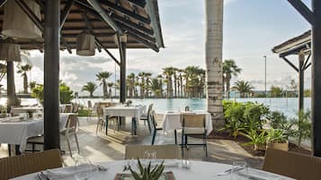 9 restoran, masakan tempatan dan antarabangsa