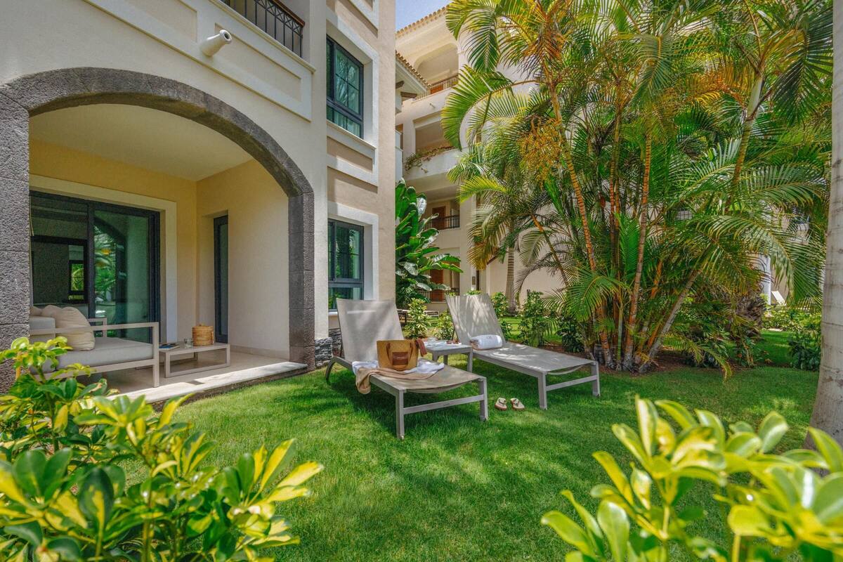 Red Level Junior Suite Private Garden