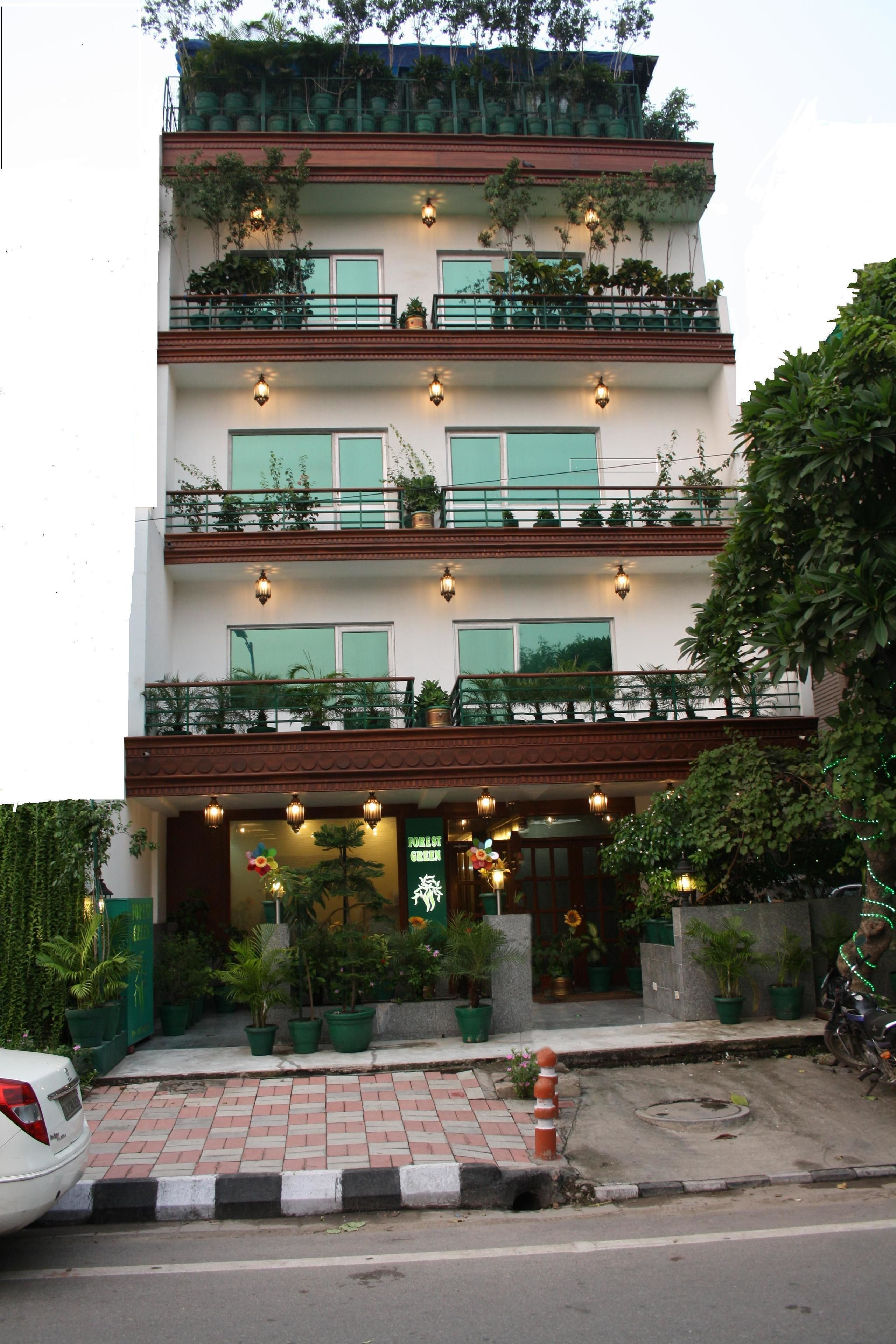 Front of property – evening/night