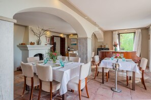 Restaurant - LA TARTANA HOTEL BOUTIQUE (Almunecar)