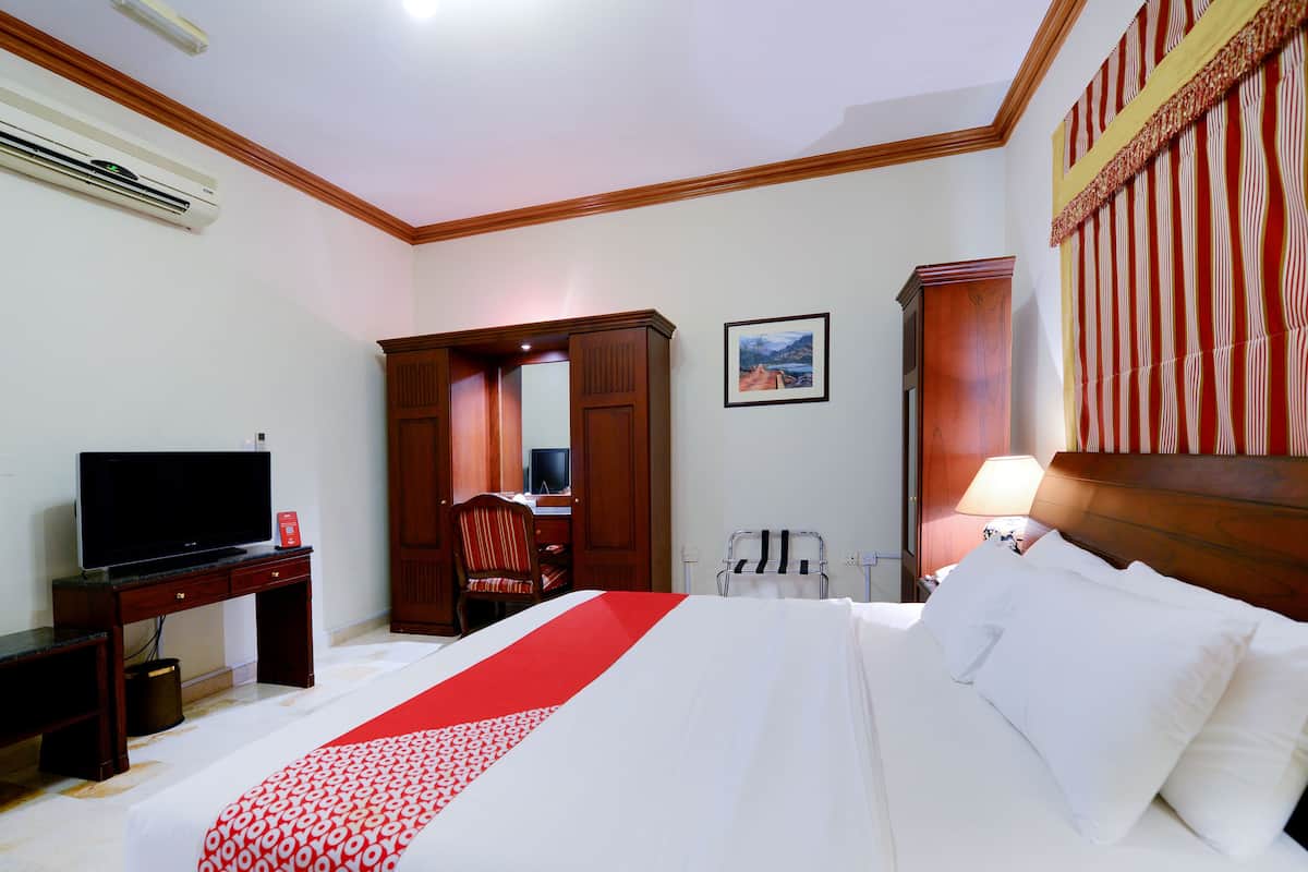 Suite Exécutive | Literie de qualité supérieure, coffres-forts dans les chambres, bureau