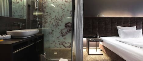 Free toiletries, hair dryer, towels