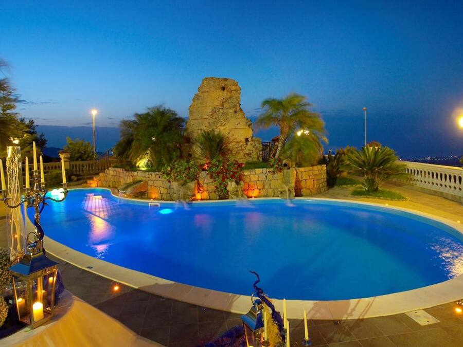 Outdoor pool, pool umbrellas