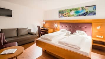 Seprai premium, tempat tidur Select Comfort, dan meja kerja