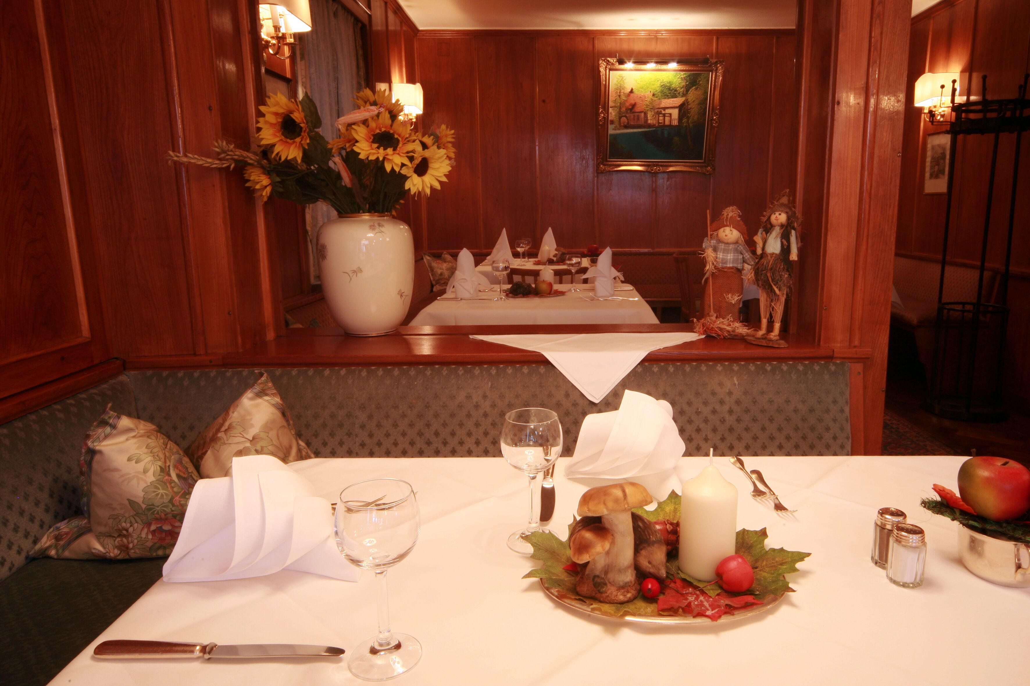 lunch and dinner served, german cuisine