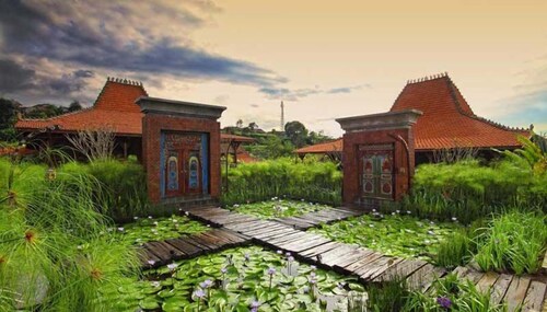 Jadul Adarapura Resort & Spa