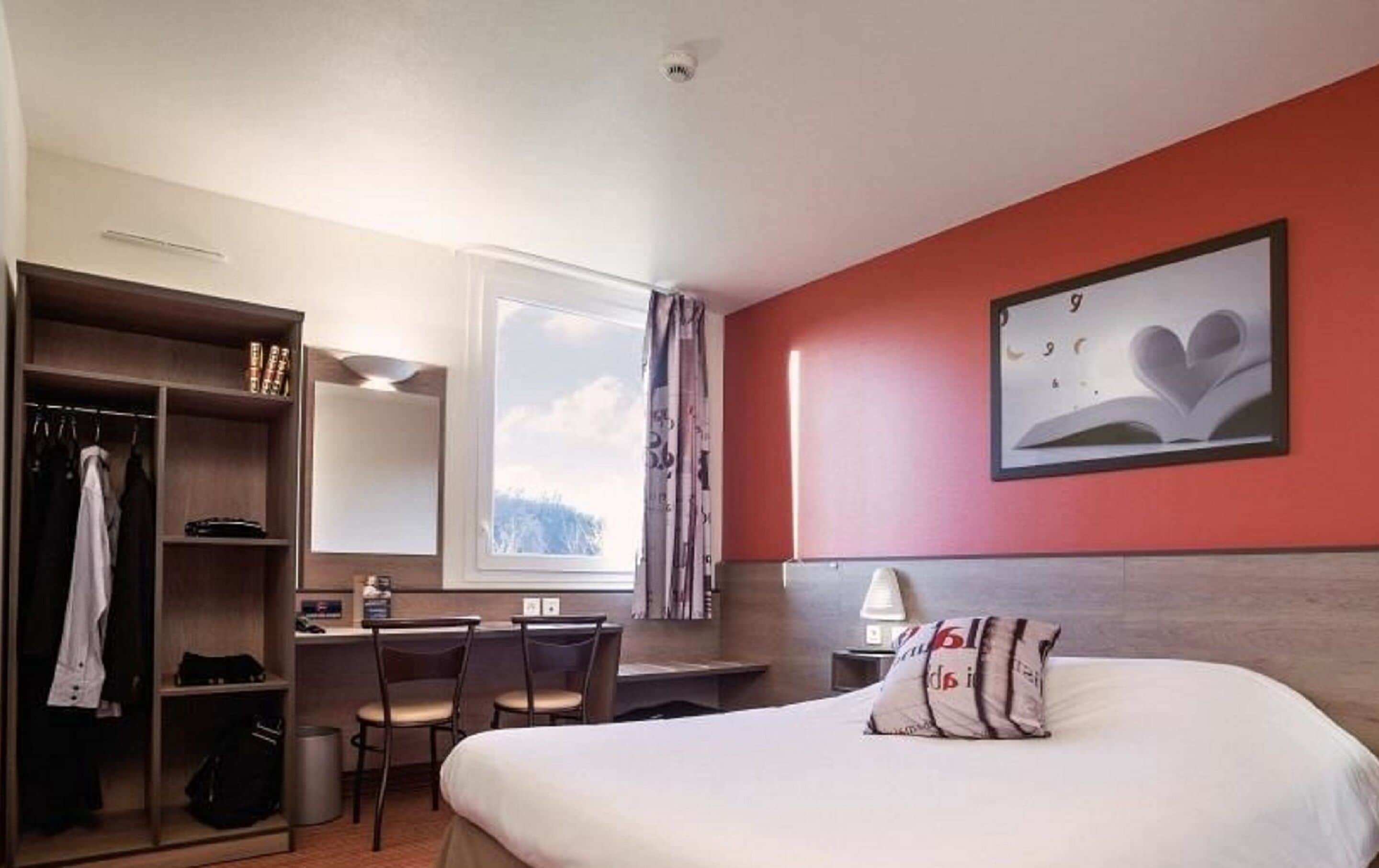 double room, accessible | desk, soundproofing, iron/ironing board, free wifi