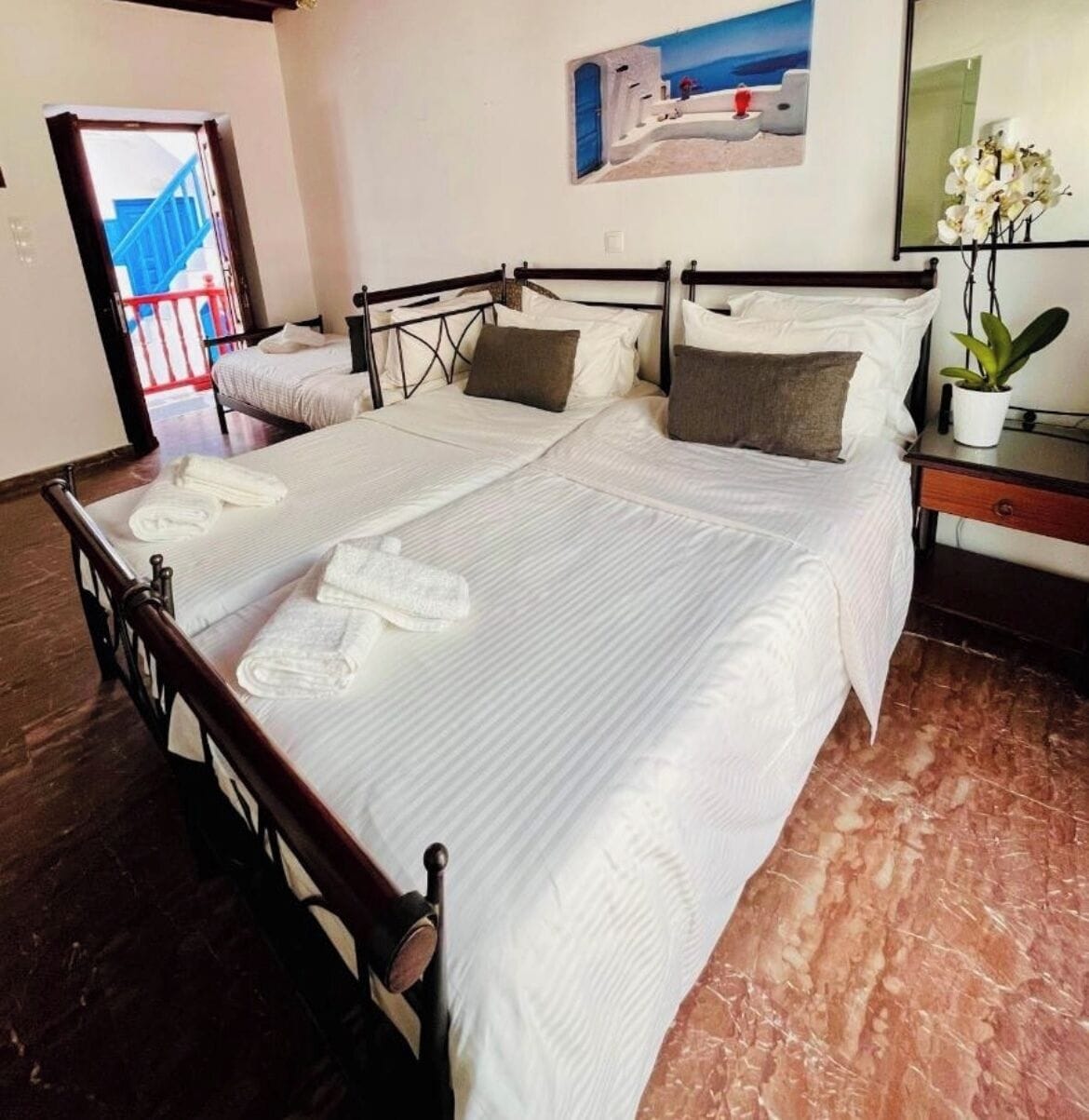 Triple Room | Front of property