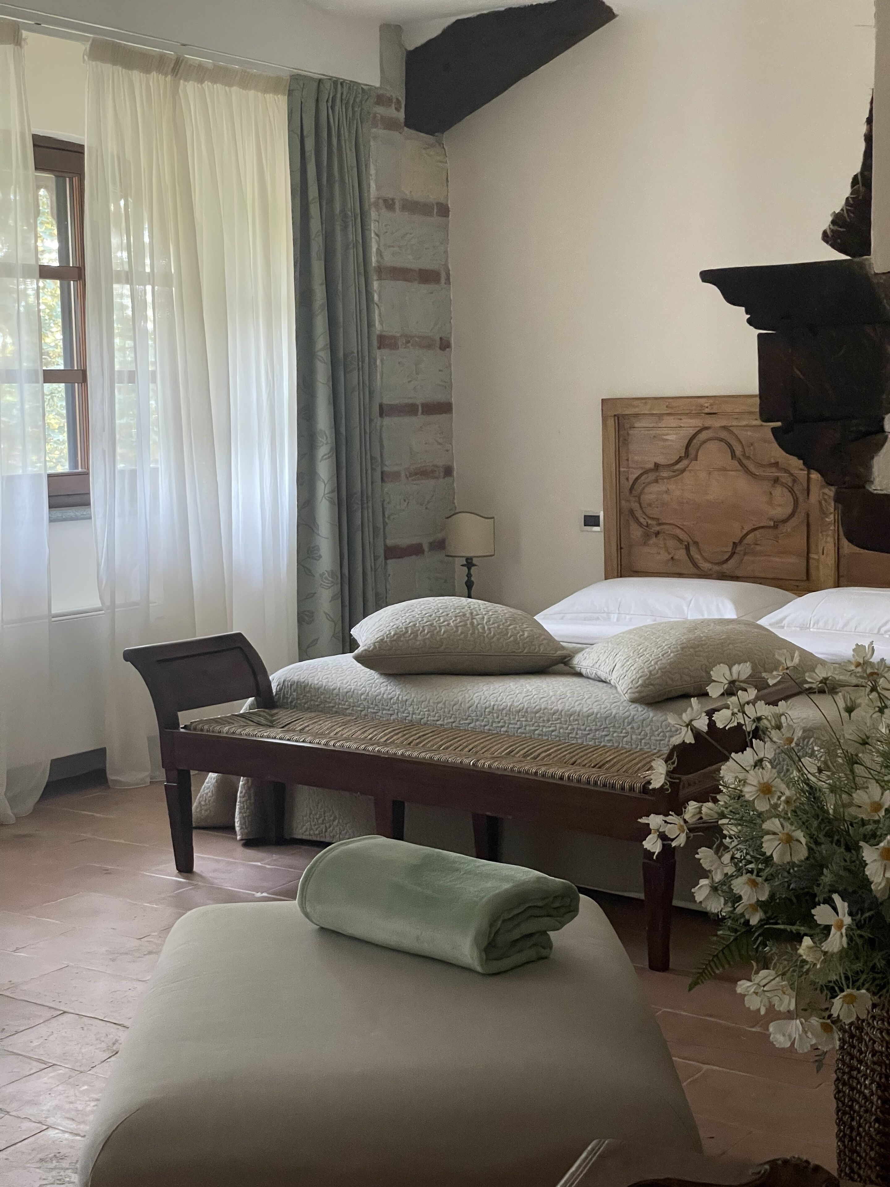 ห้องดีลักซ์ทริปเปิล, 1 ห้องนอน, วิวสวนสาธารณะ, ติดสวน | 3 ห้องนอน, เครื่องนอนระดับพรีเมียม, ผ้านวมขนเป็ด, เตียง Select Comfort