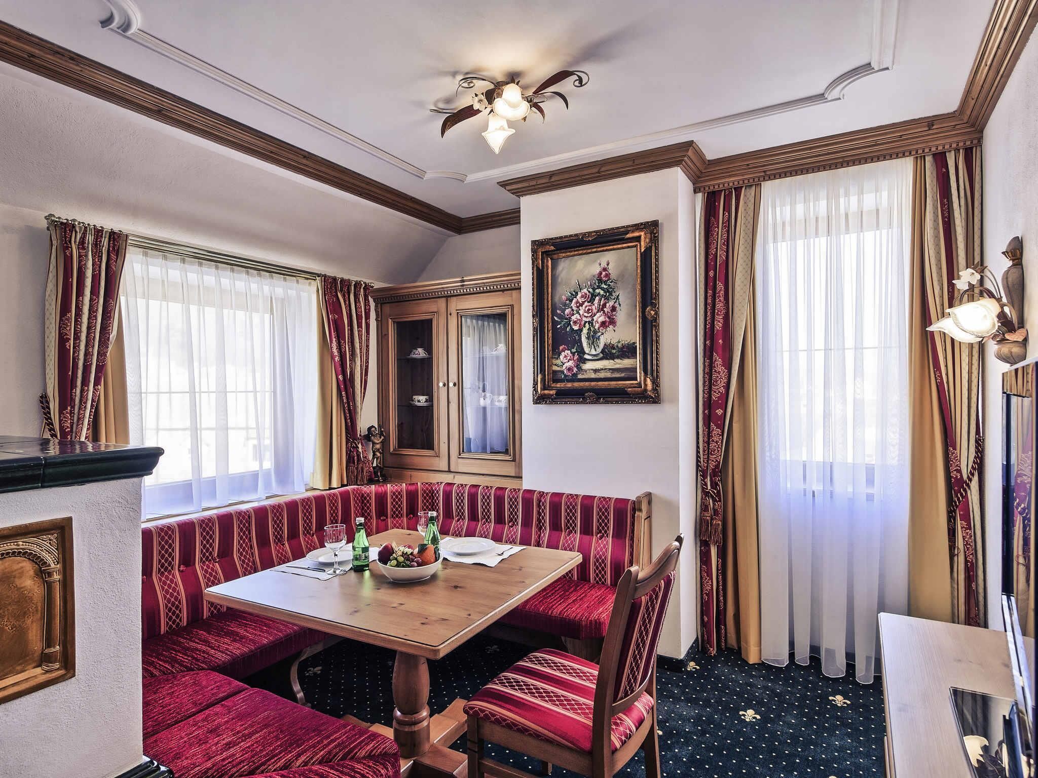 Superior Suite, 1 Double Bed with Sofa bed | Pillowtop beds, minibar, in-room safe, desk
