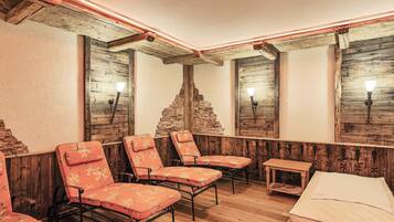 Sauna, vasca idromassaggio, bagno turco