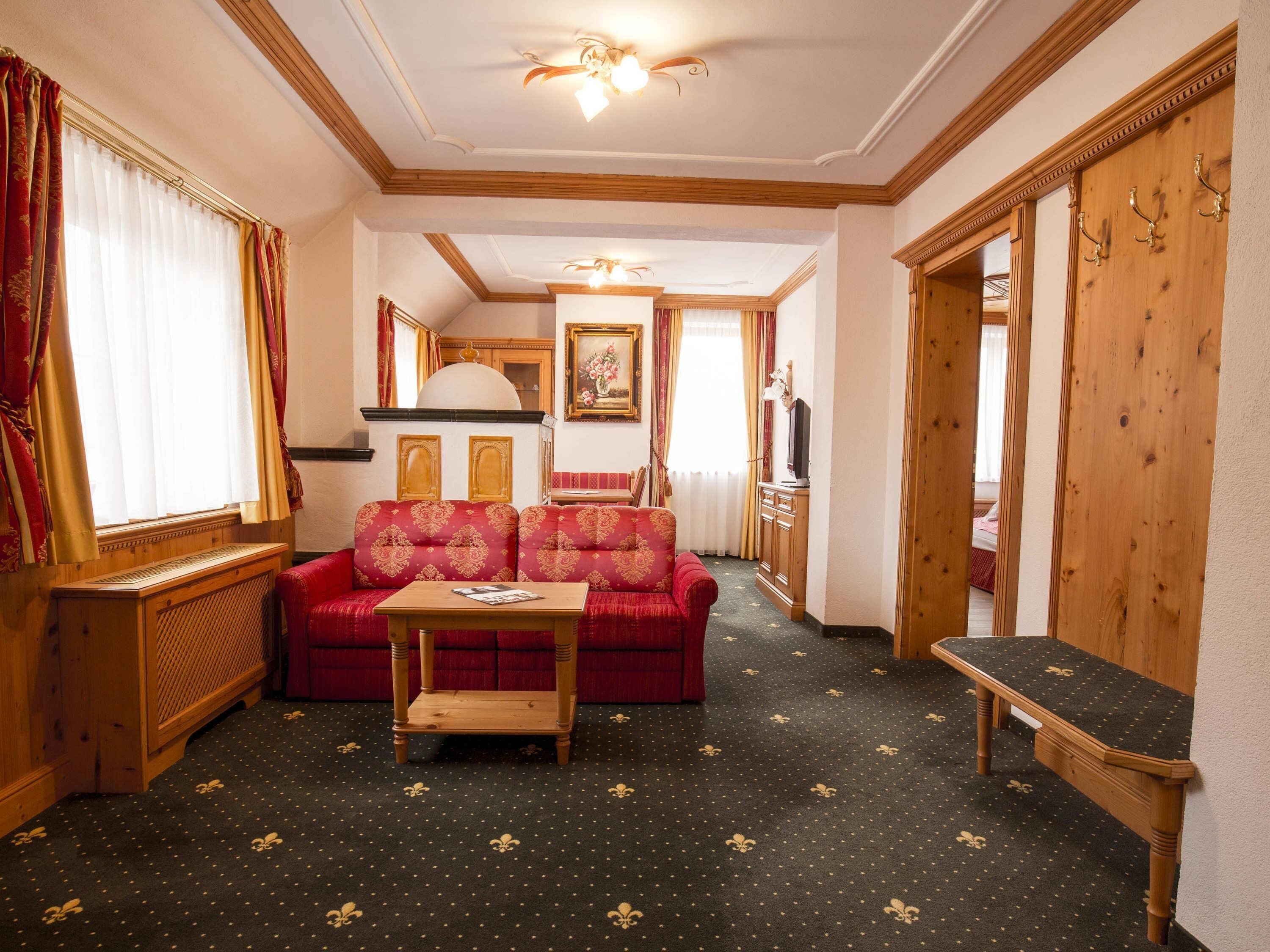 Presidential-Suite, Mehrere Betten | Pillowtop-Betten, Minibar, Zimmersafe, Schreibtisch