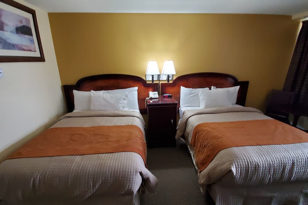 Imperial Fireside Inn