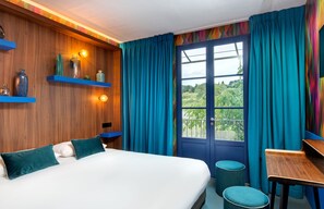 Rom – classic | Sengetøy av topp kvalitet, safe på rommet og individuelt dekorert