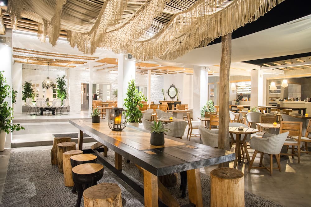 Makris Beach Hotel