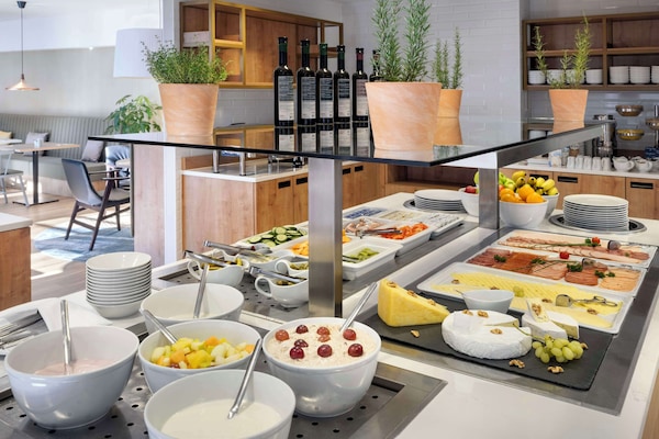 Daily buffet breakfast (EUR 20 per person)