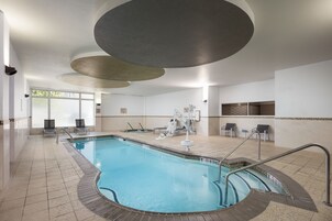 Una piscina techada