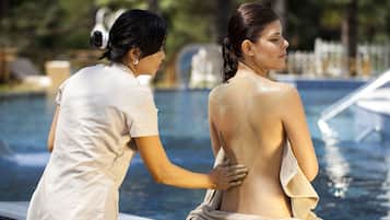 Salas de tratamiento para parejas, sauna y aguas termales